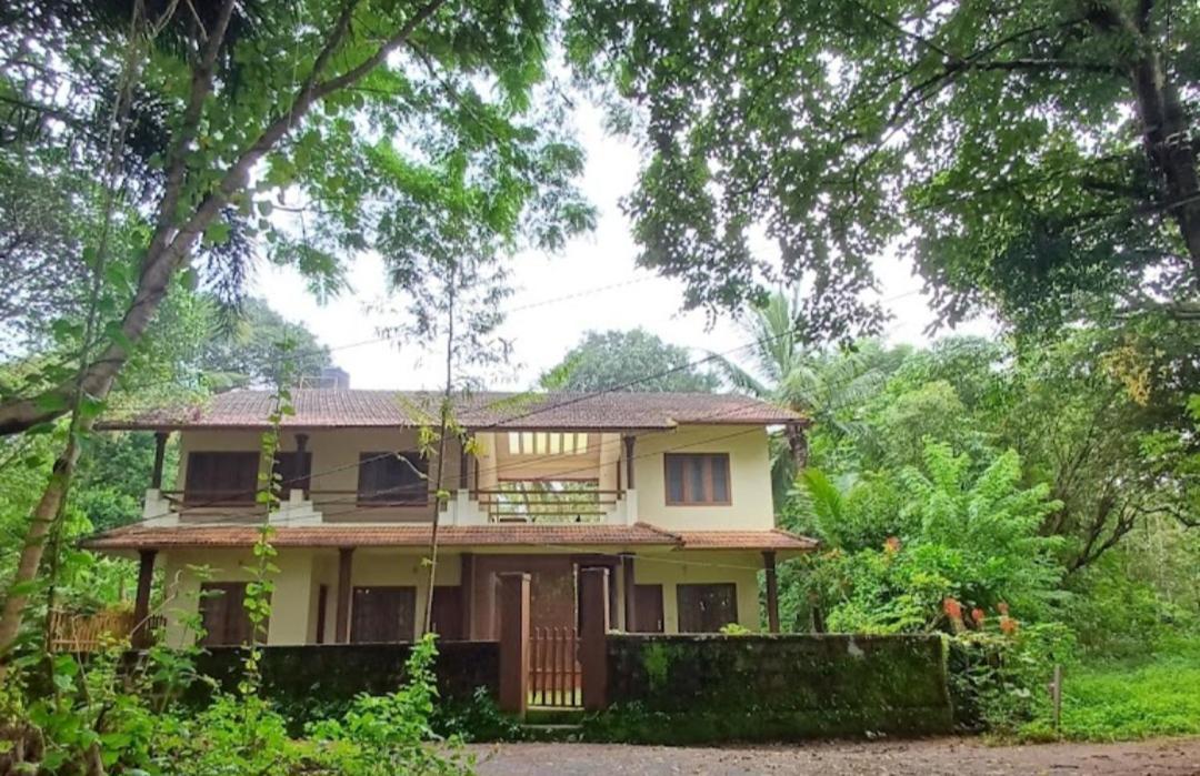 Hotel Ivory Coaste Kannur Exterior foto